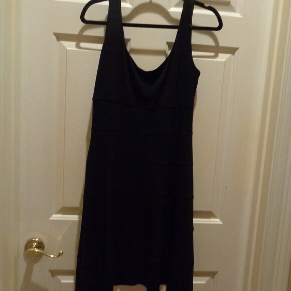 LBD by Collection shapely black basic dress with cool top - Picture 3 of 4